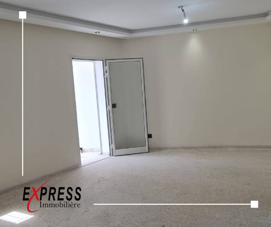 El Menzah&nbsp;El Manar 1&nbsp;Location&nbsp;Appart. 4 pi�ces&nbsp;Un appart rez de chauss� s3 retap�