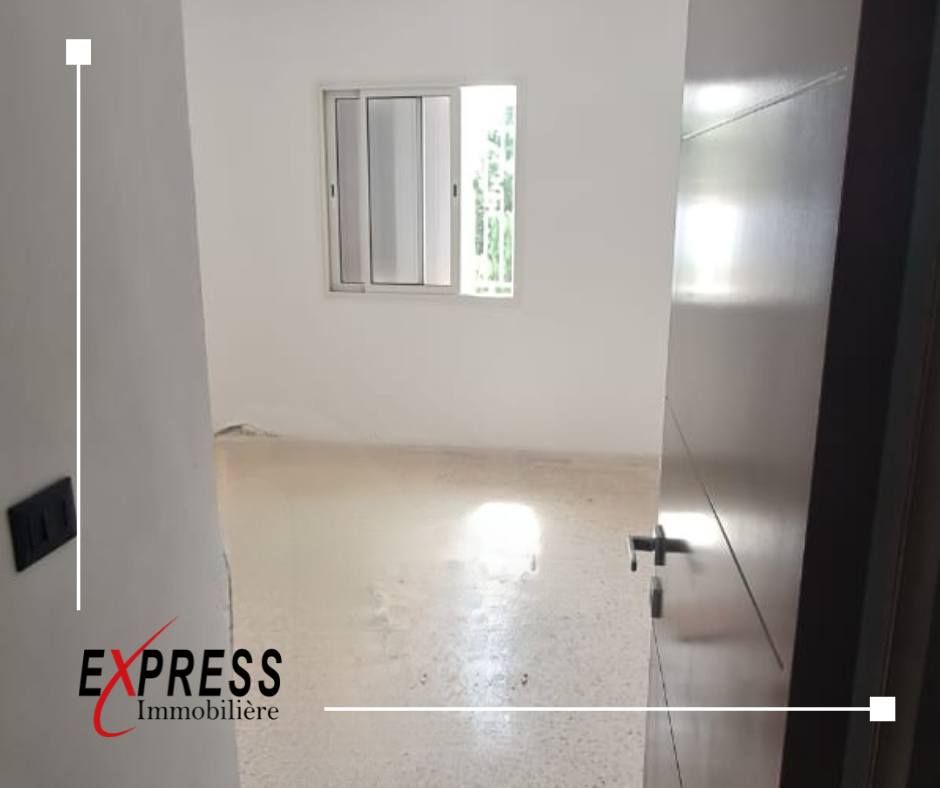 El Menzah&nbsp;El Manar 1&nbsp;Location&nbsp;Appart. 4 pi�ces&nbsp;Un appart rez de chauss� s3 retap�