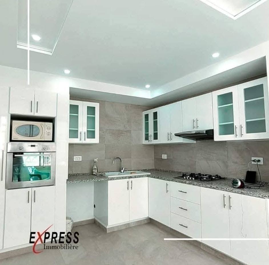 El Menzah&nbsp;El Menzah 9&nbsp;Location&nbsp;Appart. 5 pi�ces+&nbsp;Duplex s5 menzah 9a
