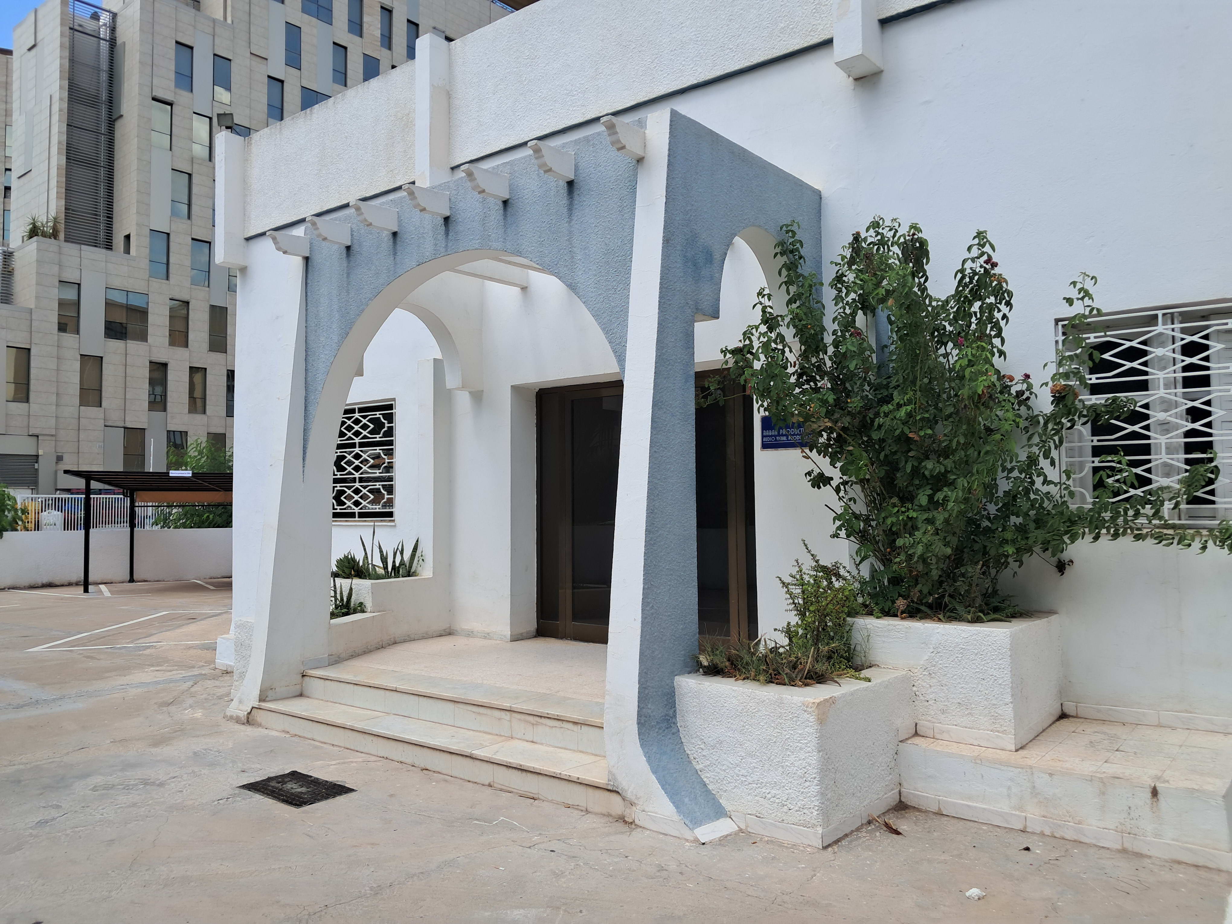 Cite El Khadra Zone urbaine nord Location Appart. 1 pice Bureau individuel  au centre urbain nord