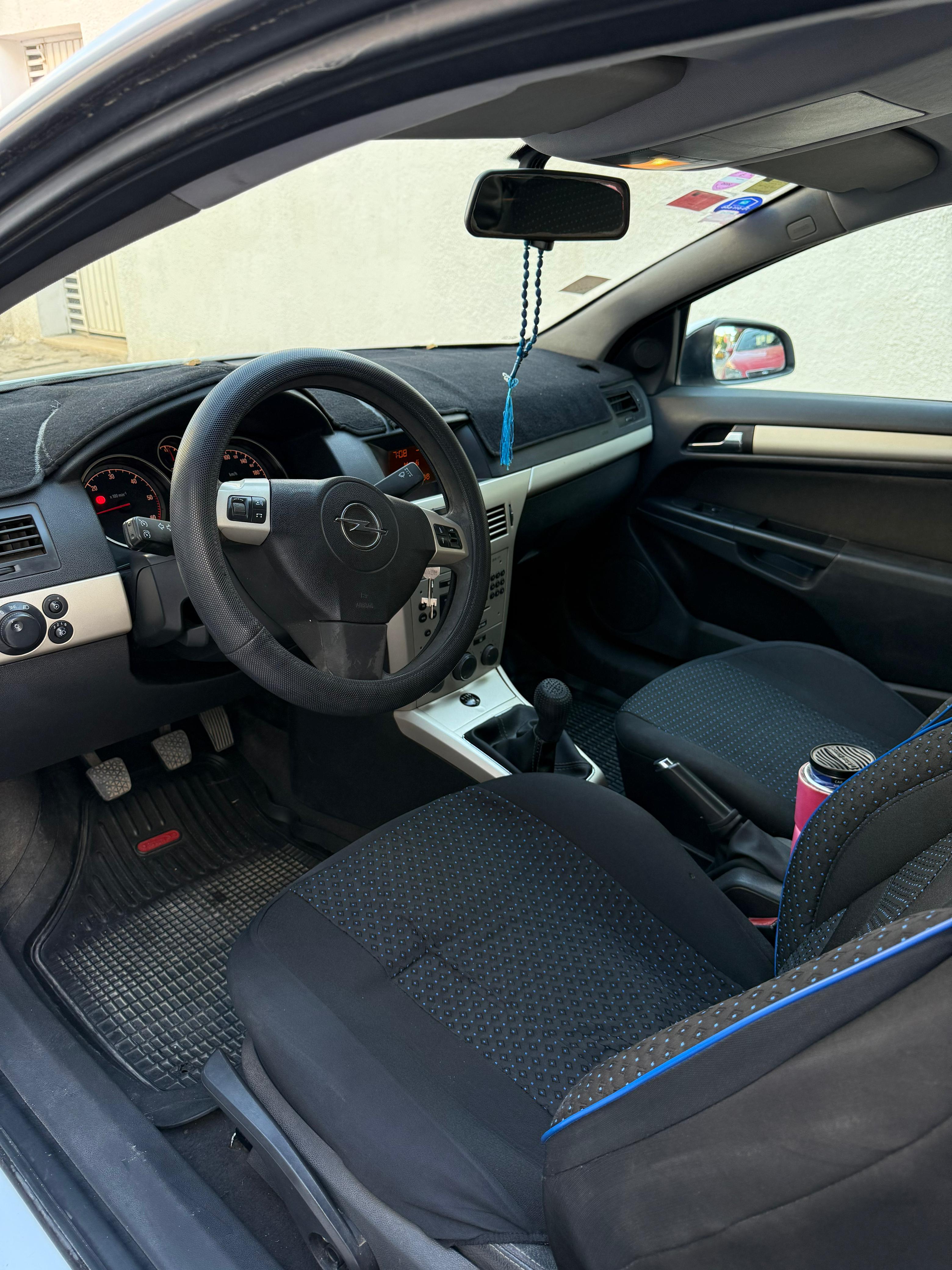 Ettadhamen Cite Ettadhamen Opel Astra Opel astra h3 gtc