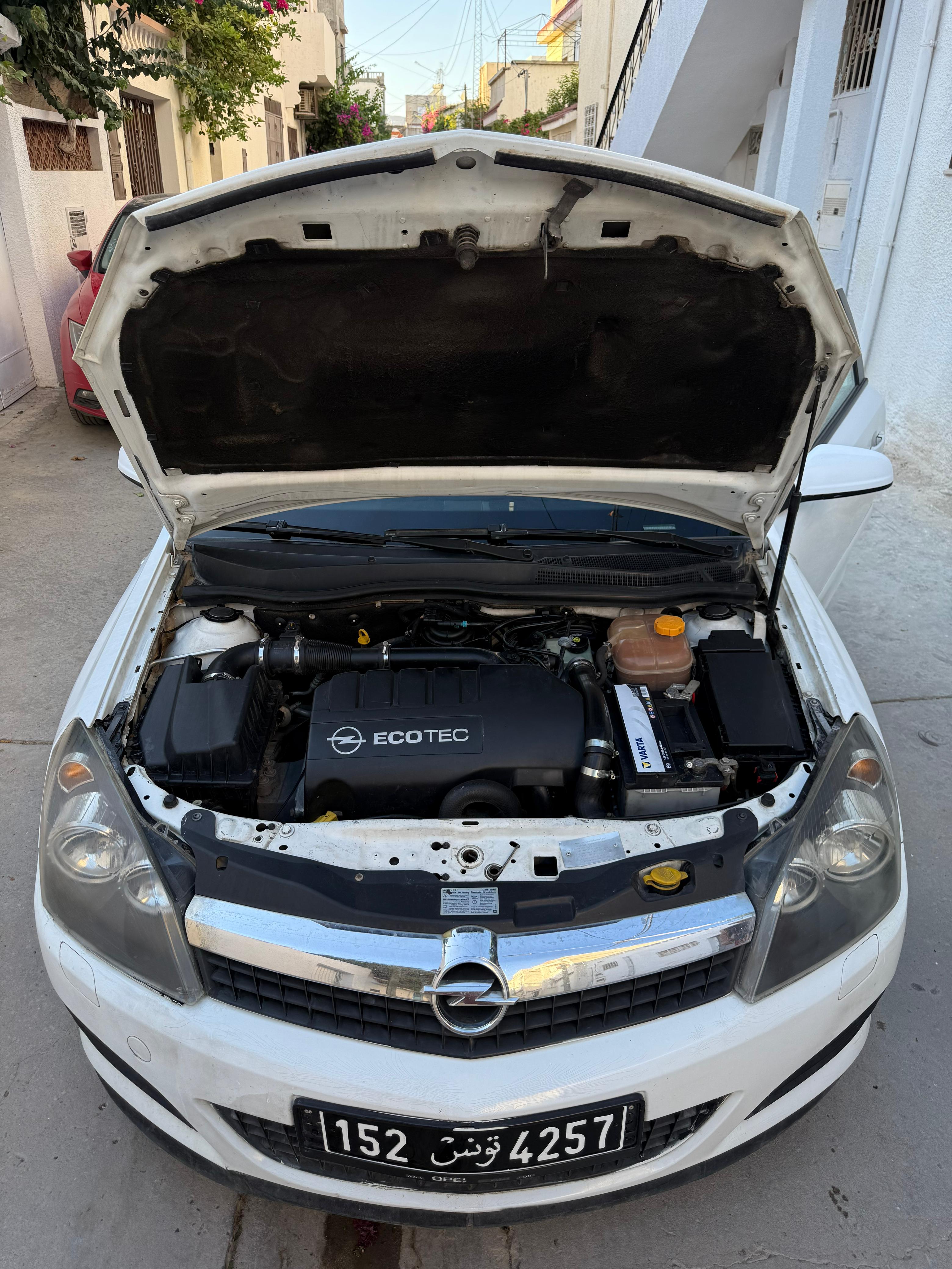 Ettadhamen Cite Ettadhamen Opel Astra Opel astra h3 gtc