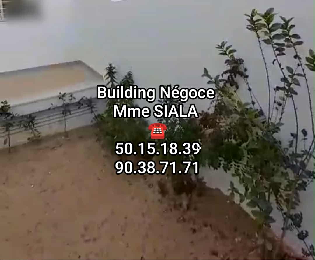 Mnihla Jardins d'el Menzah Location Appart. 2 pices Jardins d'el menzah coquet appt s1 avec jardin