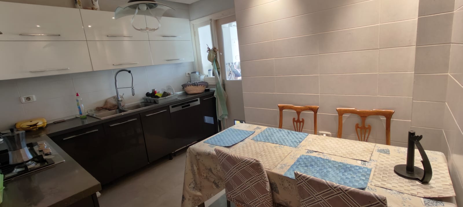 La Soukra Cite Hedi Nouira Vente Appart. 5 pices+ S4 cit hdi nouira ariana