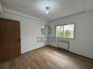 Nabeul Cite Universitaire Location Appart. 1 pice  annuelle  s2 vide dans une ref590a