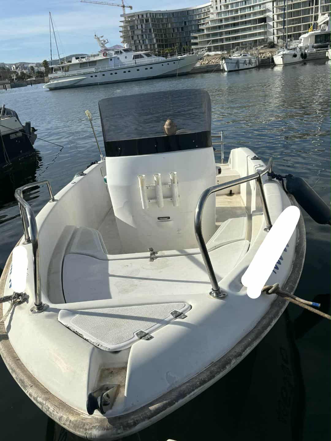 Bizerte Nord Bizerte Bateaux  moteurs Vedette Bateau zembra 5m15