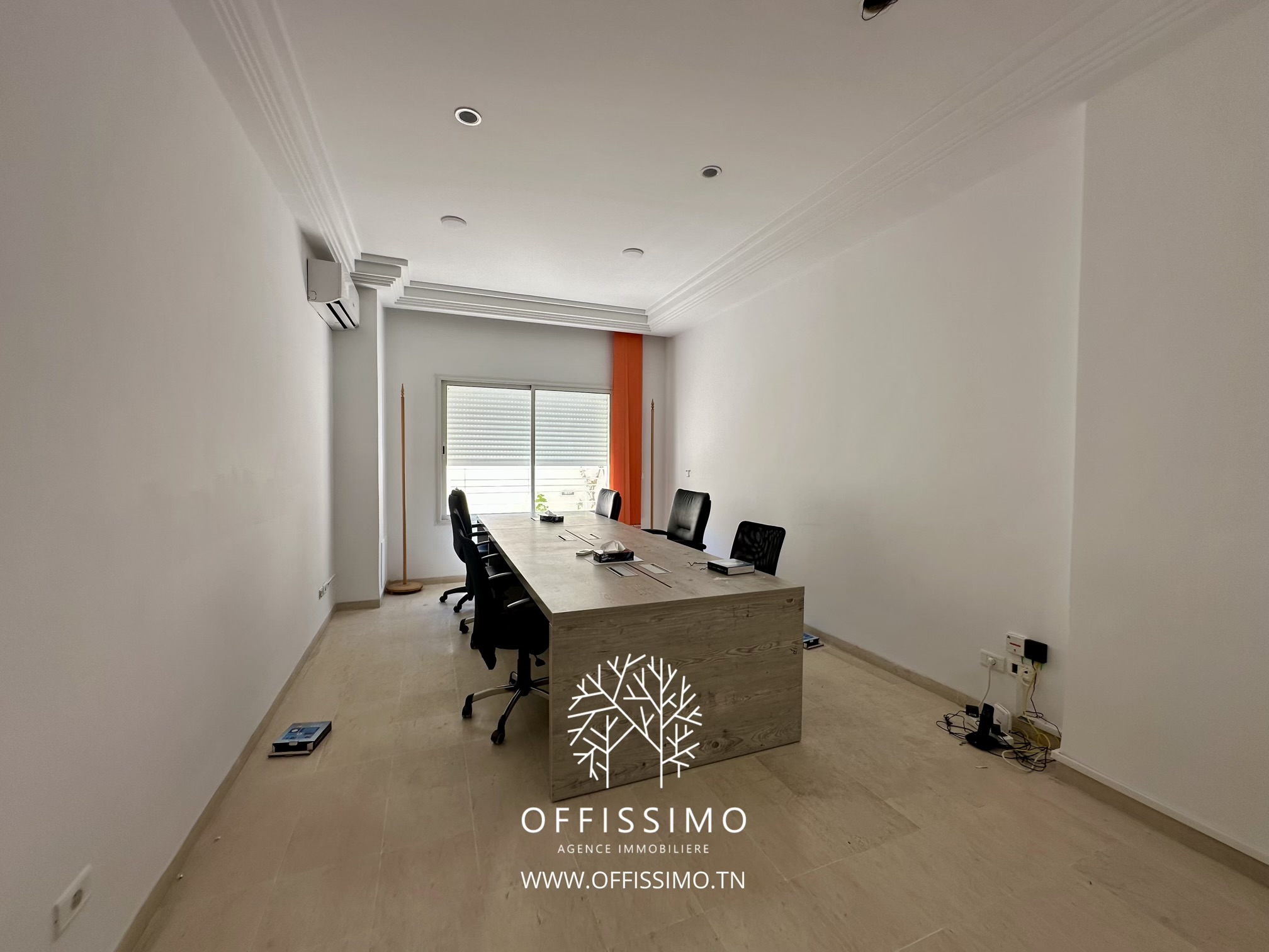 La Marsa Berge Du Lac Location Surfaces Bureau haut standing 186m lac 2