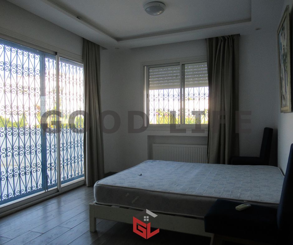 La Marsa Gammart Location Duplex Duplex semi meubl  gammarth