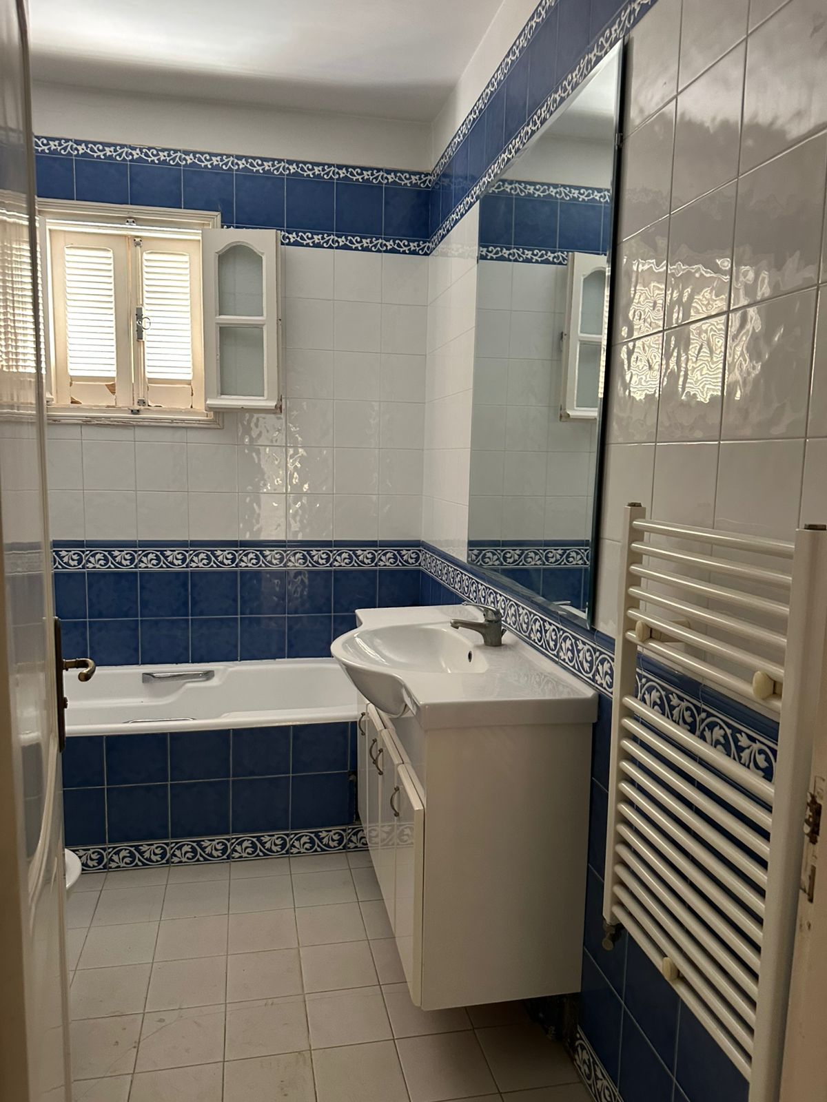 Sousse Jaouhara Cite Sahloul Location Appart. 4 pices Rez de chausse 3 sur lev  sahloul