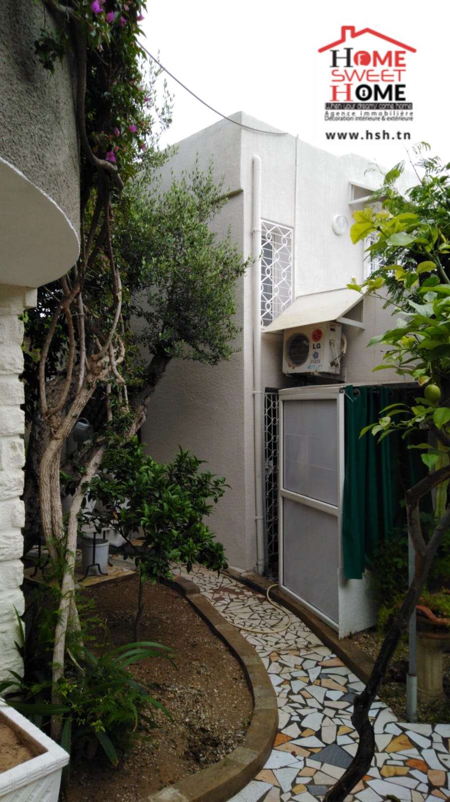 La Marsa Marsa Ennassim Location Appart. 1 pice Loft napoli meubl  la marsa corniche