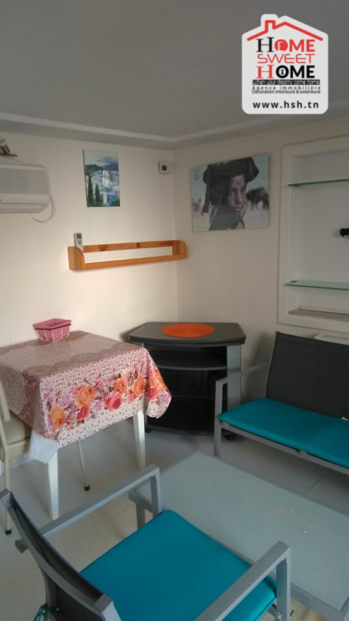 La Marsa Marsa Ennassim Location Appart. 1 pice Loft napoli meubl  la marsa corniche