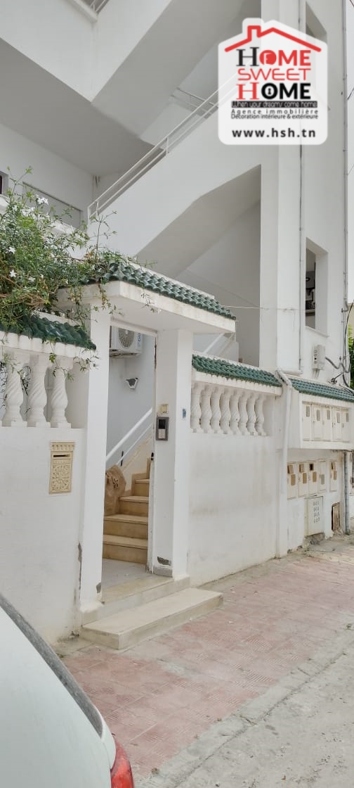 La Marsa Cite Des Juges 2 Location Appart. 2 pices Etage de villa jemni cit el hokem