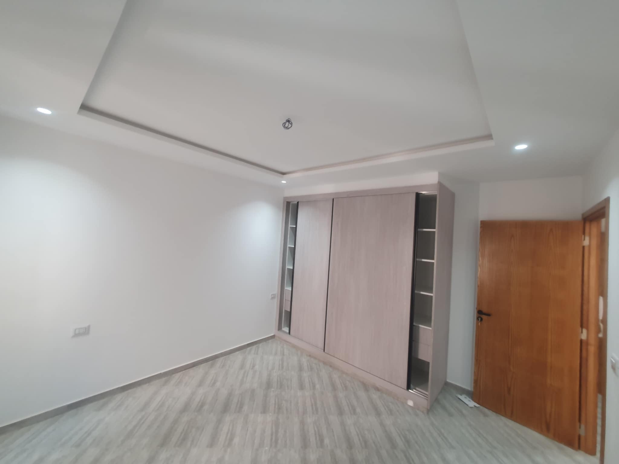 Hammam El Ghezaz Ezzahra Vente Appart. 2 pices Deux appa prs de la plage de ezzahra kelibia