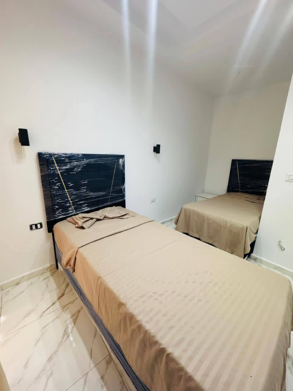 Hammam El Ghezaz Ezzahra Vente Appart. 2 pices Appartement 200 m de la plage  ezzahra kelibia