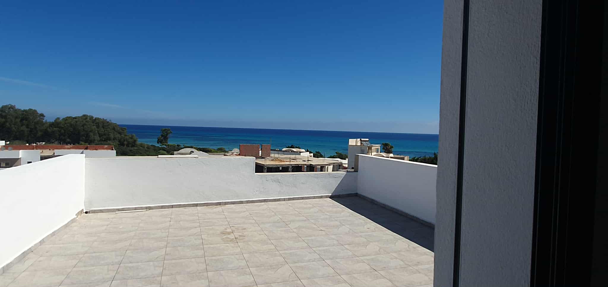 Hammam El Ghezaz Ezzahra Vente Appart. 2 pices Des appartements splus2  ezzahra klibia