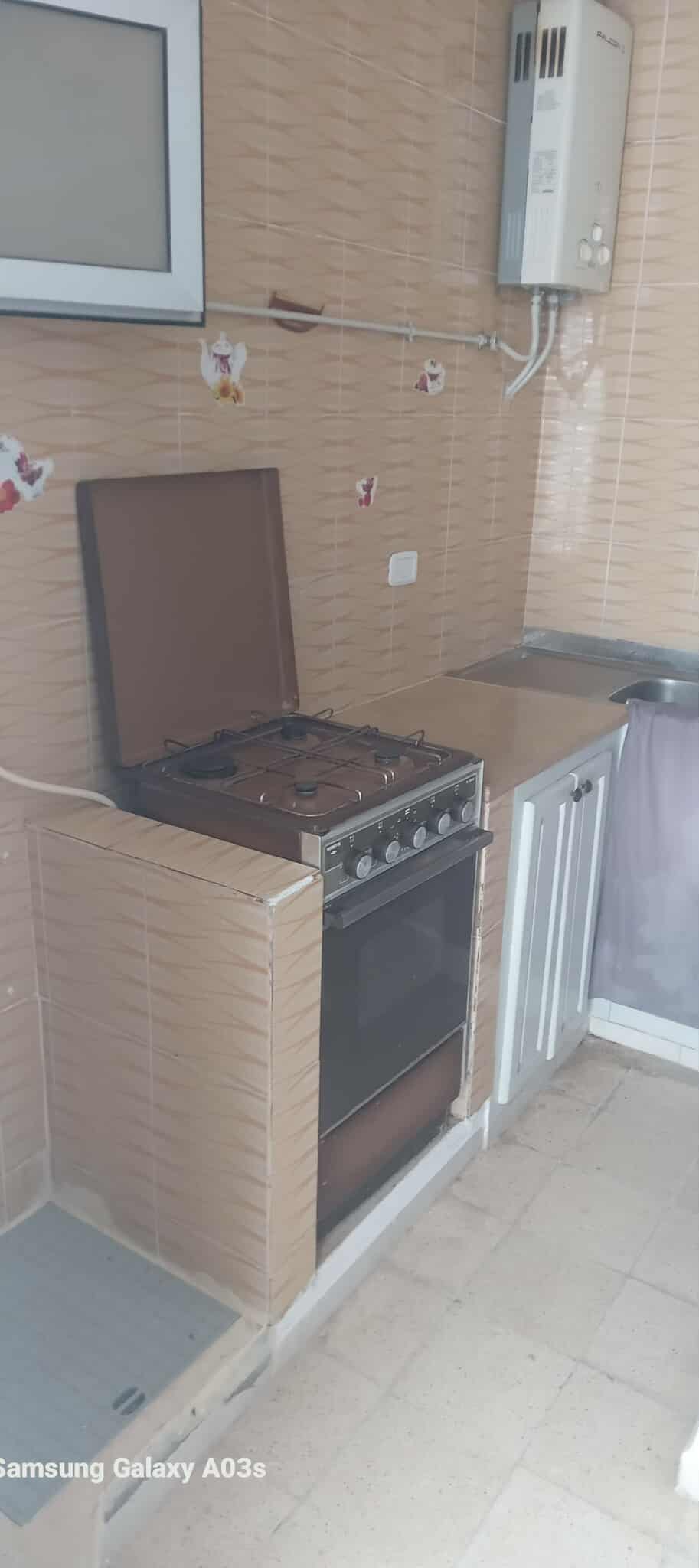 El Hrairia Cite Essoltani Location Appart. 2 pices Studio  a zahrouni