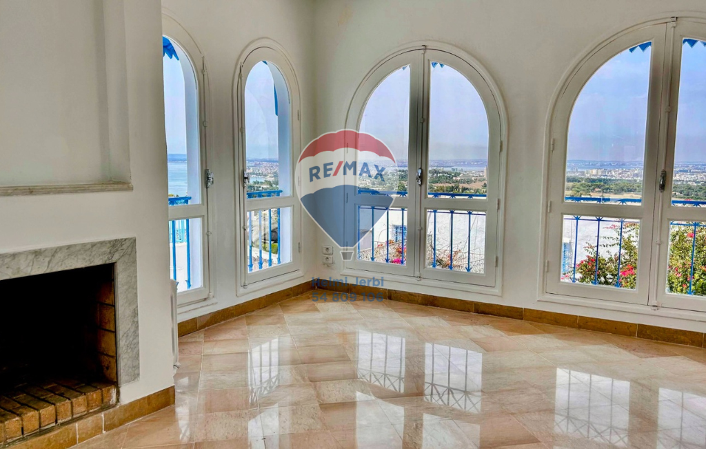 Carthage Sidi Bousaid Location Appart. 5 pices+ Villa  sdi bousaid rsidentiel ou bureautique