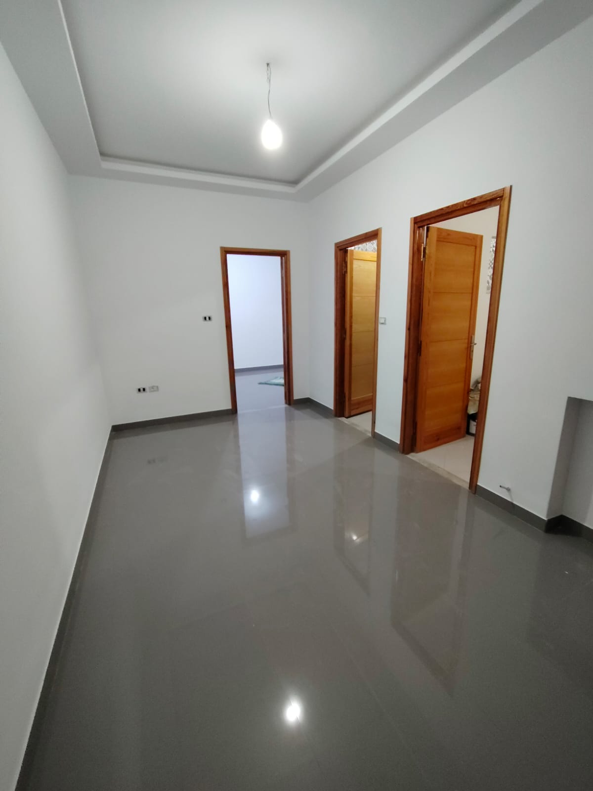 Ariana Ville Cite Essaada (Ariana) Location Appart. 2 pices Ariana escale loc  studio rdc