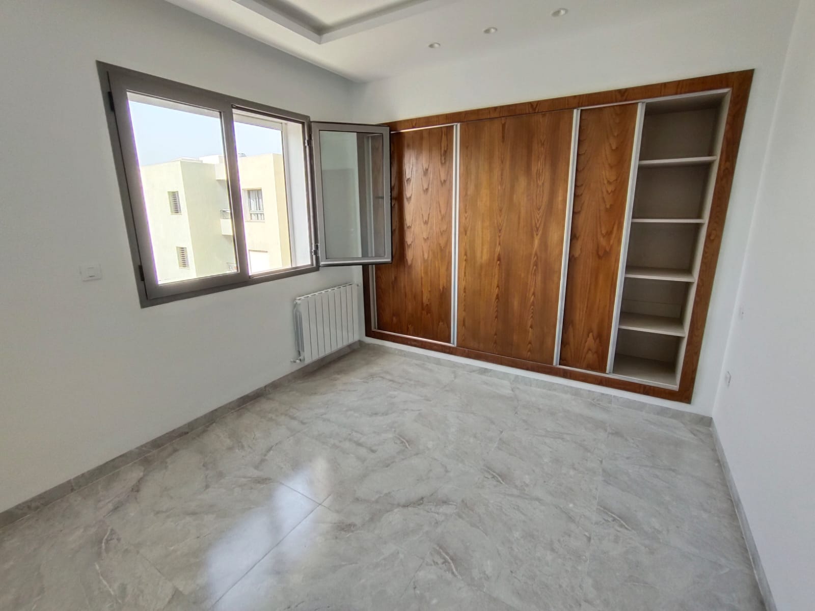 La Marsa El Aouina Location Appart. 2 pices Aouina loc s1 neuf ref1528