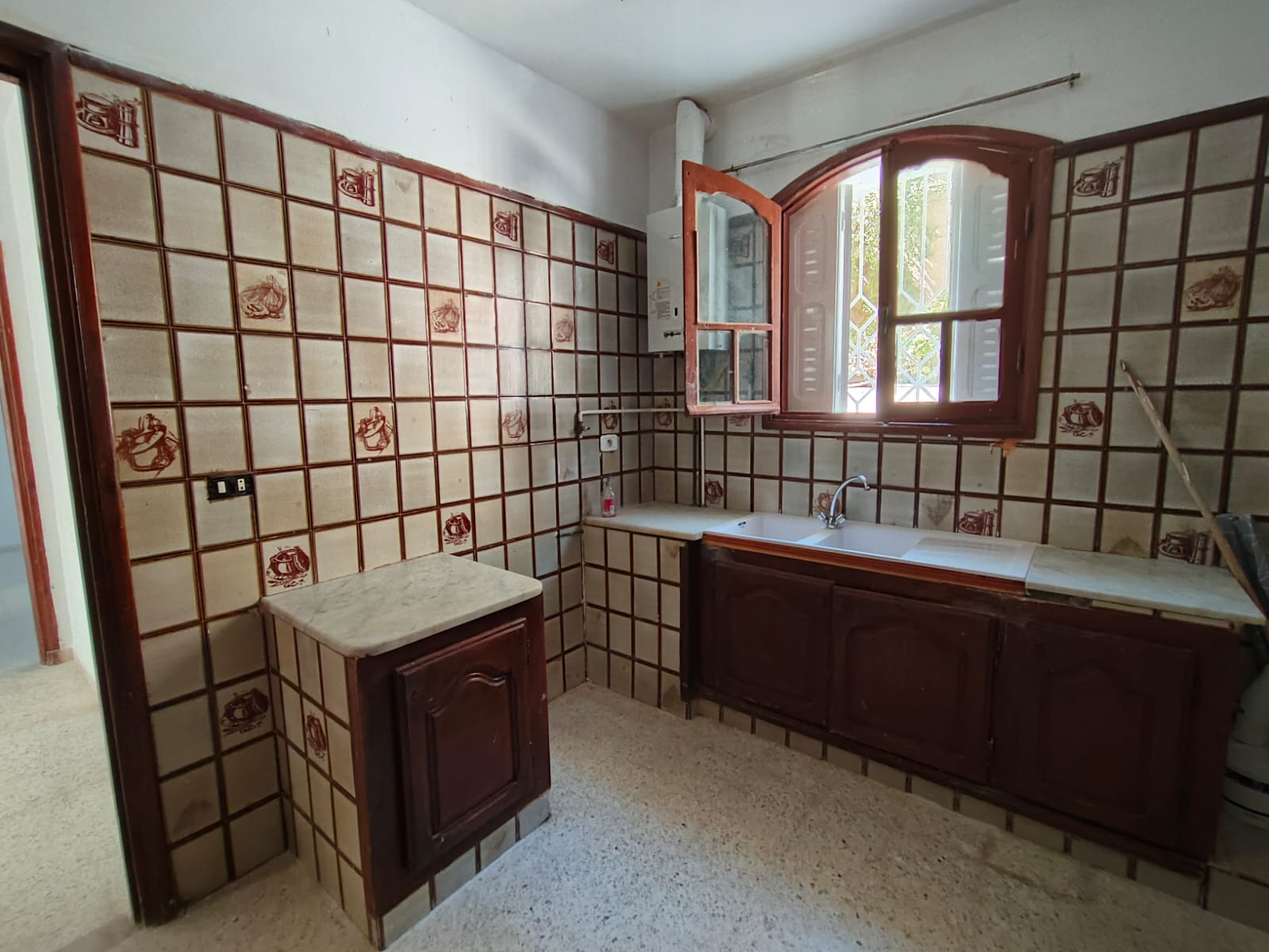 Ariana Ville Riadh Landlous Location Appart. 3 pices Riadh andalous loc rez de jardin s2