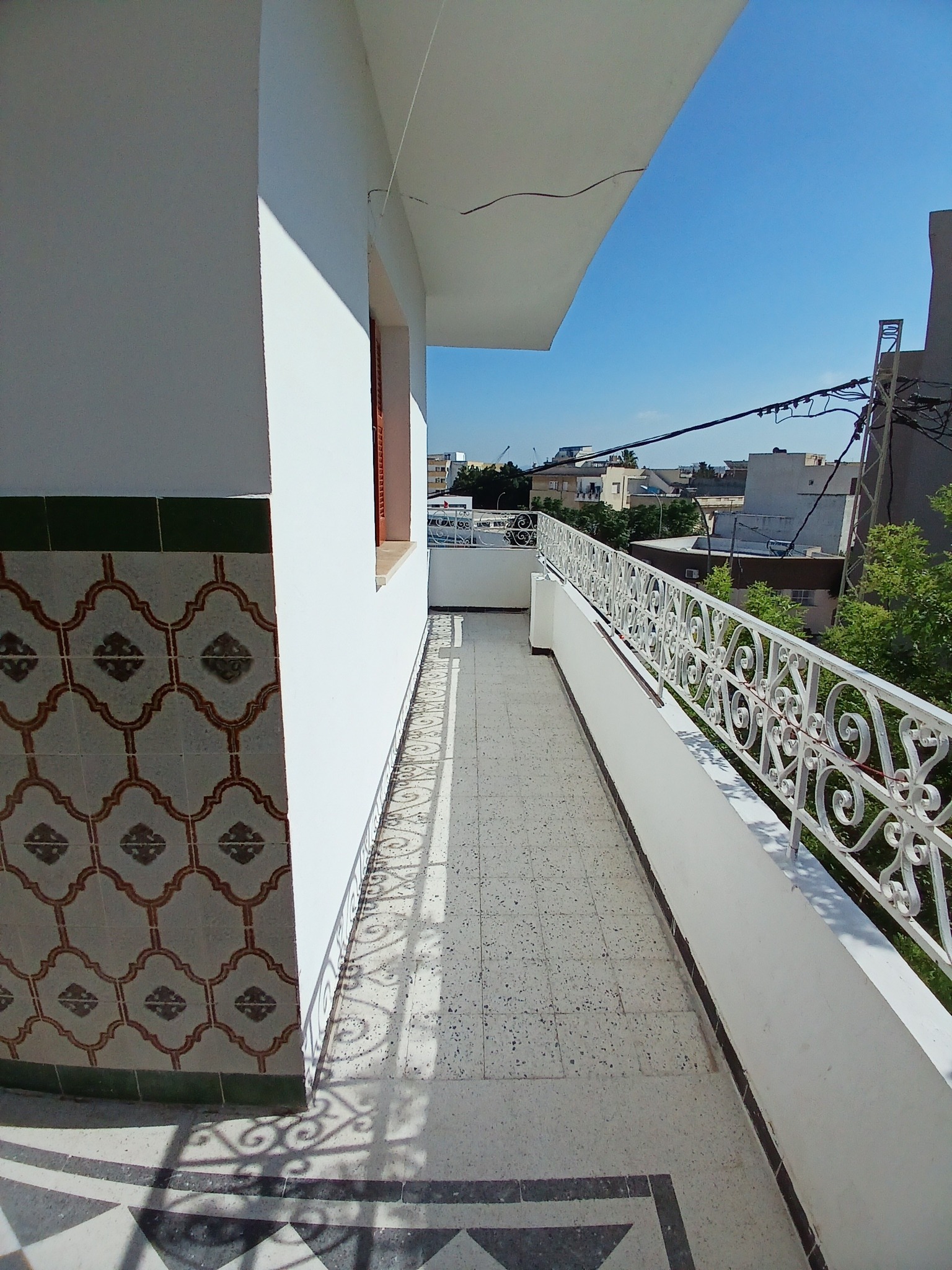 Bizerte Nord&nbsp;Bizerte&nbsp;Location&nbsp;Appart. 3 pi�ces&nbsp;�tage d'une maison au plein centre ville bizerte