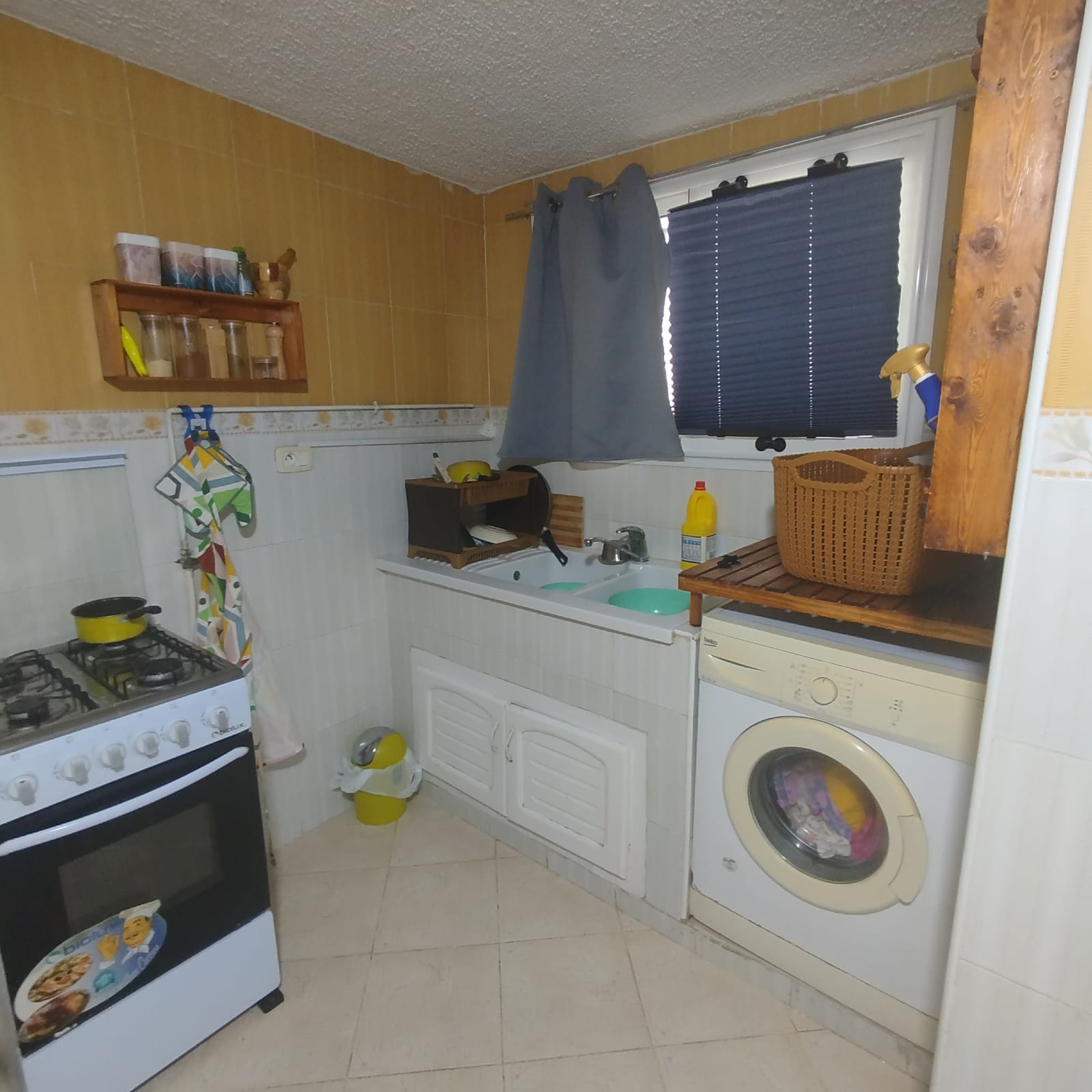 El Menzah El Menzah 9 Location Appart. 2 pices Un beau studio vide ou meubl  menzah9b