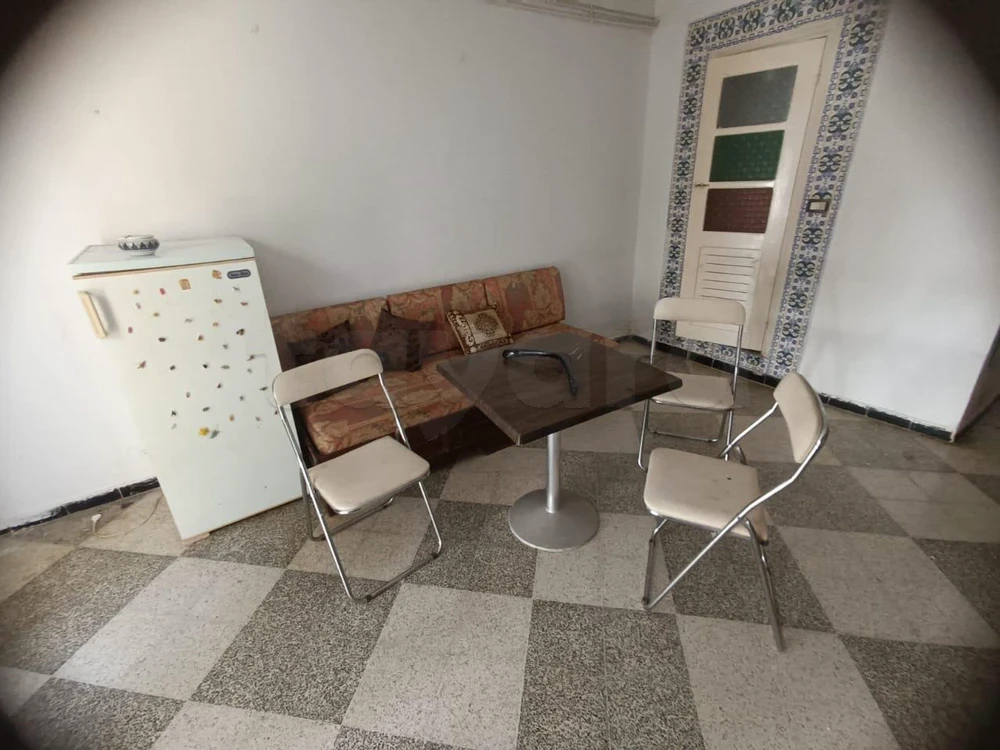 El Menzah El Menzah 9 Location Appart. 1 pice Spacieux studio s0 meubl  menzah9b