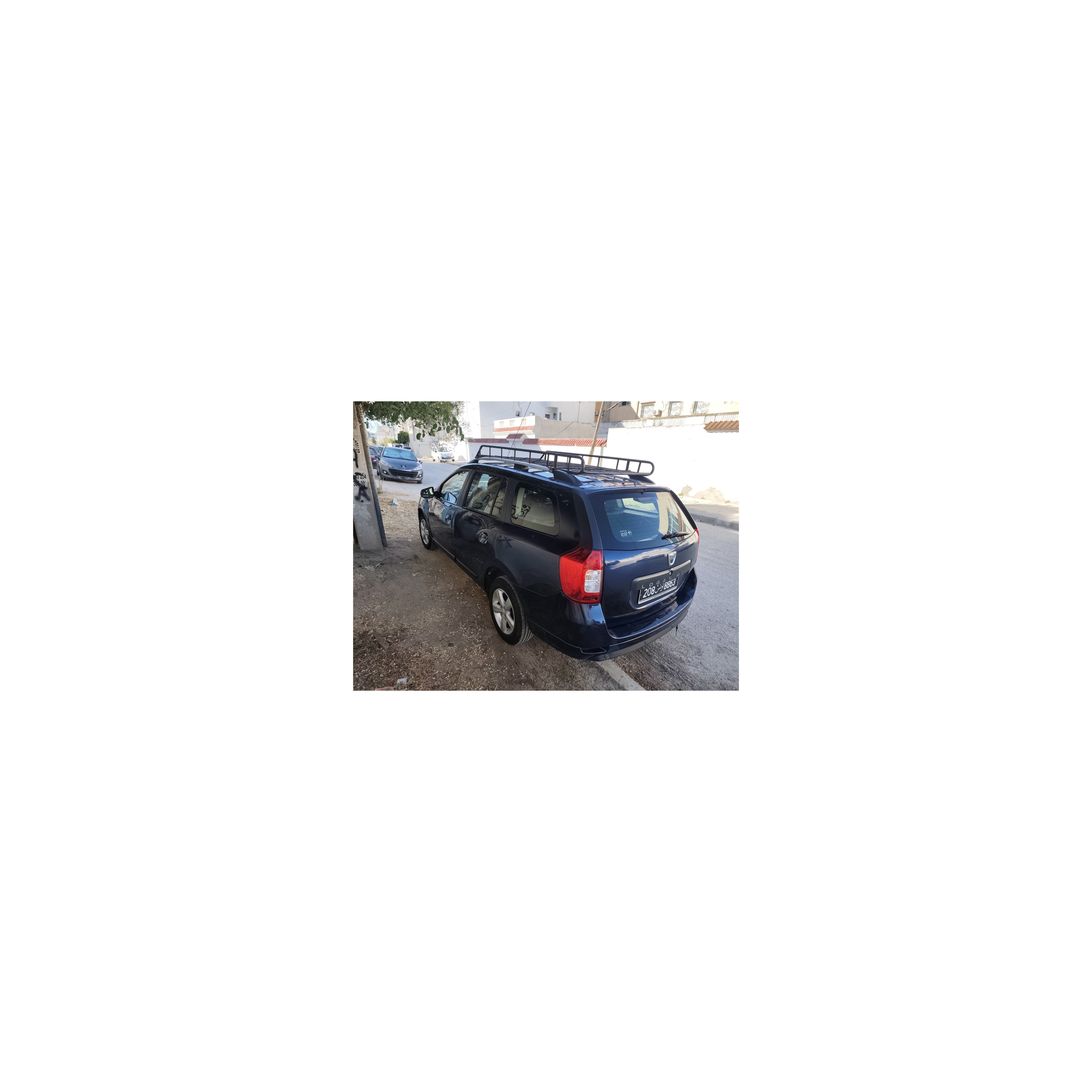 El Ouerdia Lakagnia Dacia Logan Dacia logan mcv en bon tat