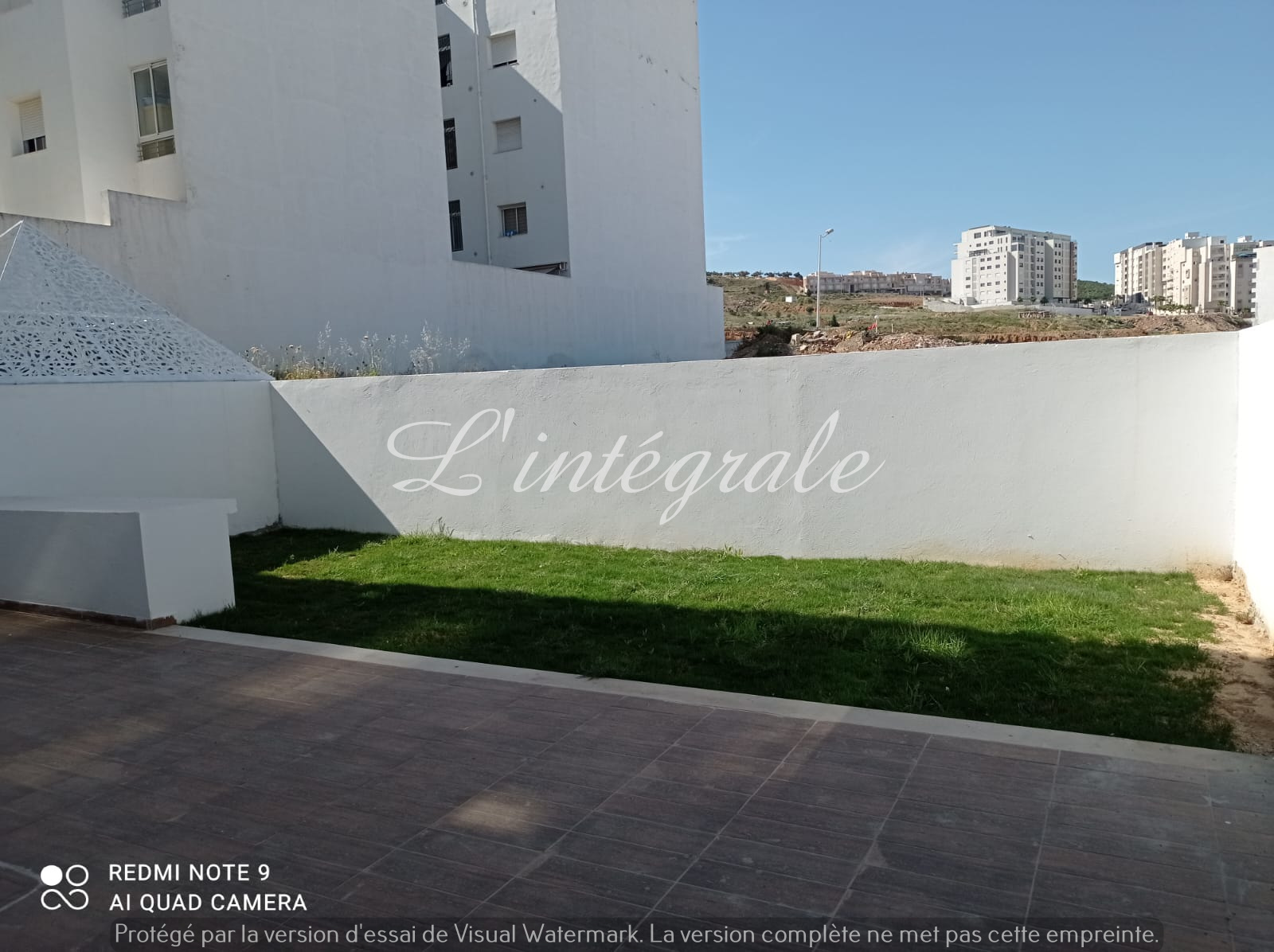 Ariana Ville Cite Ennasr 2 Location Appart. 3 pices S2 haut standing avec jardin