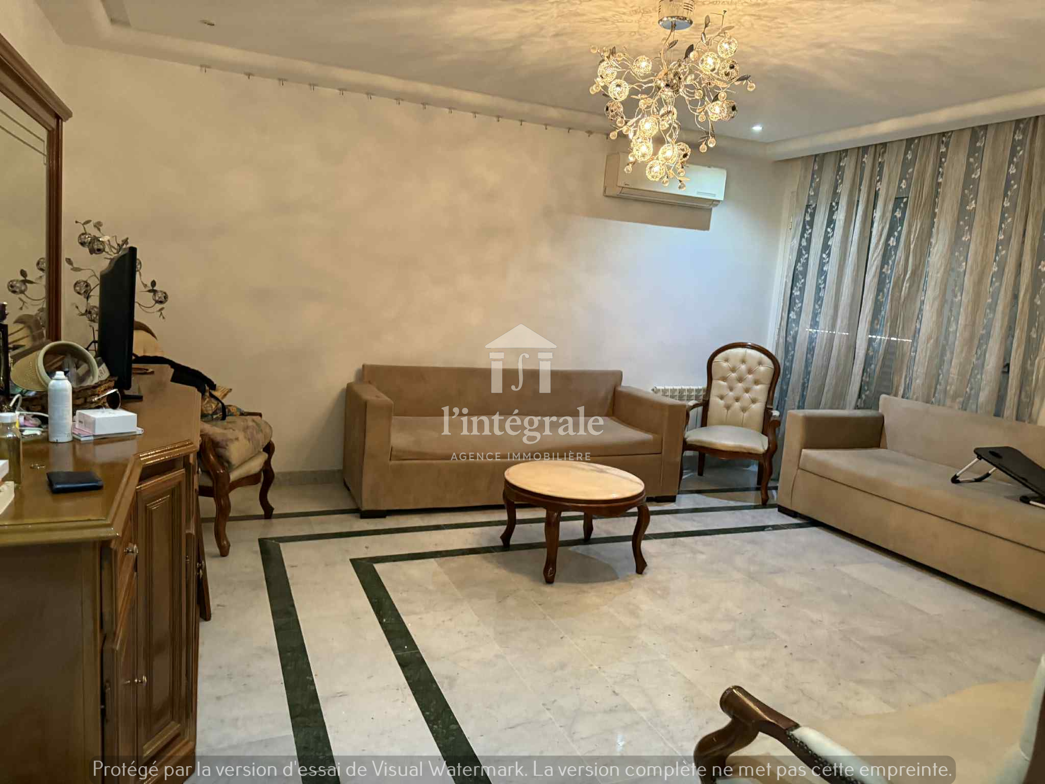 Ariana Ville Cite Ennasr 2 Location Appart. 3 pices S2 meubl de haut standing
