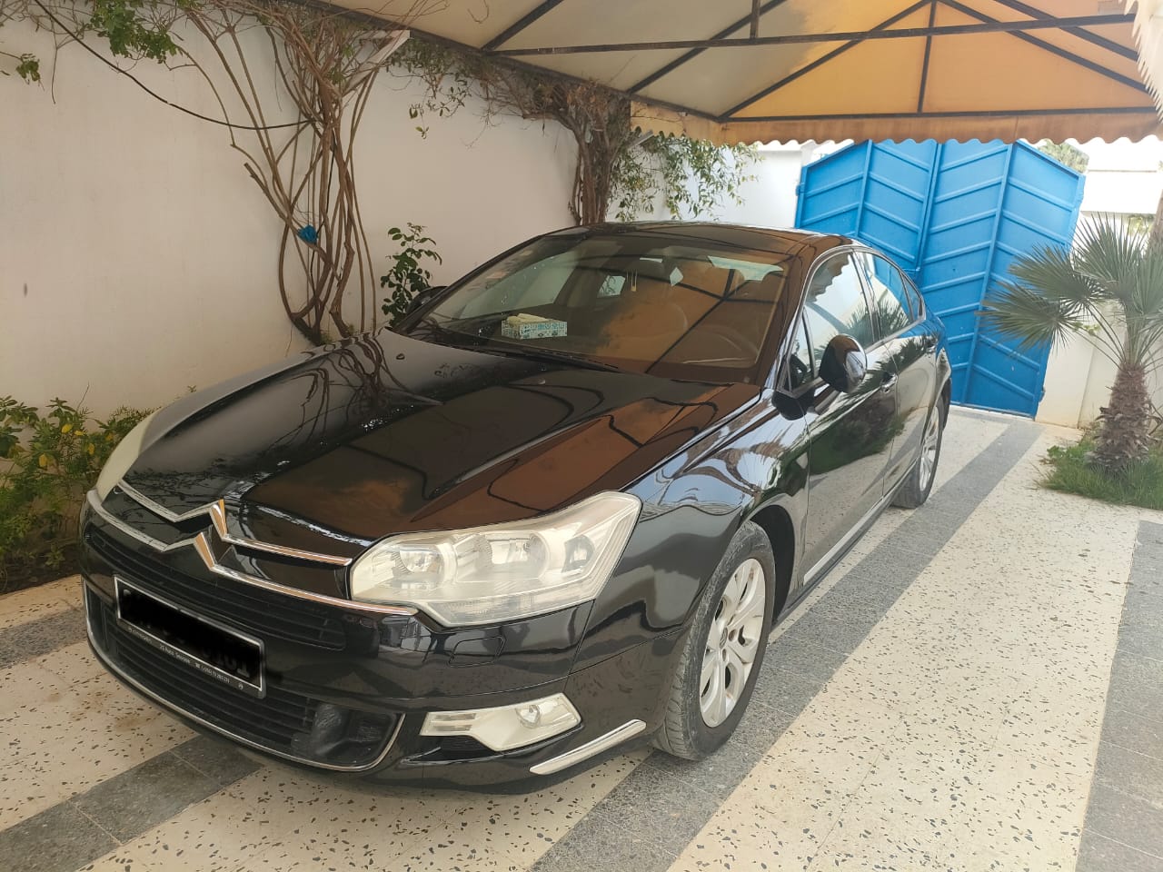 Sousse Ville Cite Jaouhara Citroen C5 Une belle c5 1ere main  ne pas rater