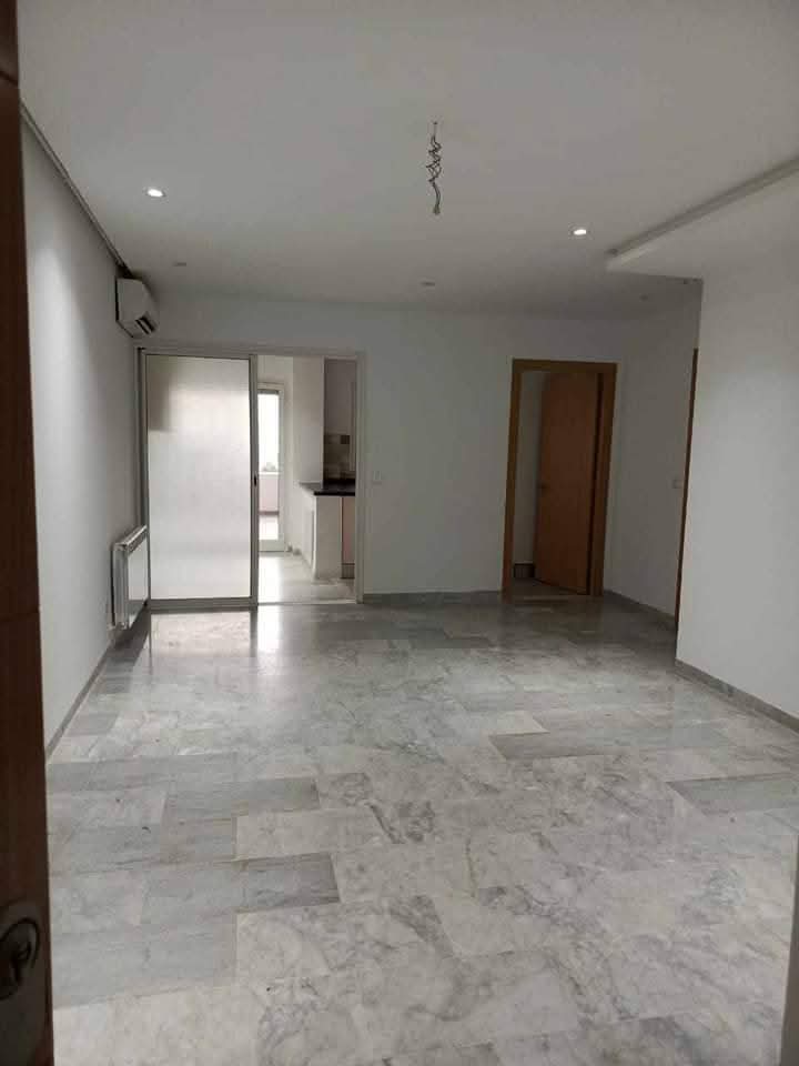 Ariana Ville Cite Ennasr 2 Location Appart. 3 pices Appart s 2 avec jardin cit nasr 2