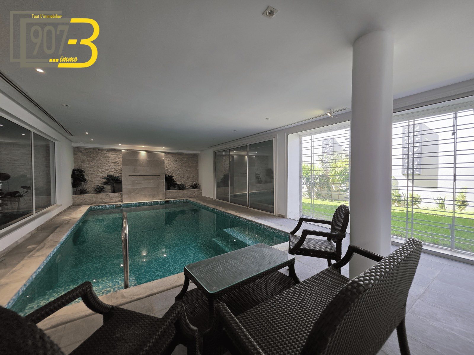 El Menzah El Menzah 9 Location Maisons Villa s4 avec piscine intrieure  el menzah 9