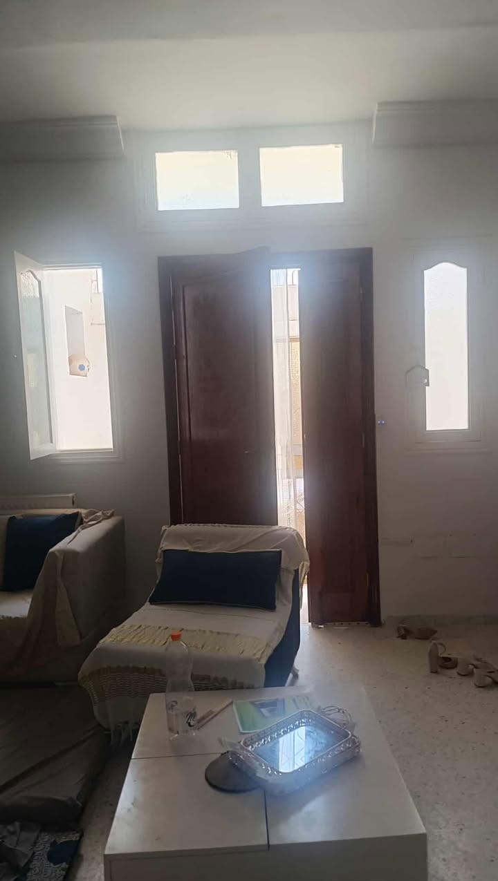 El Mourouj El Mourouj Location Appart. 3 pices Rdc d'une maison mrj 4