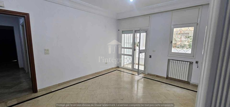 Ariana Ville Cite Ennasr 2 Location Appart. 3 pices S2 spacieux et lumineux avenue hedi nouira