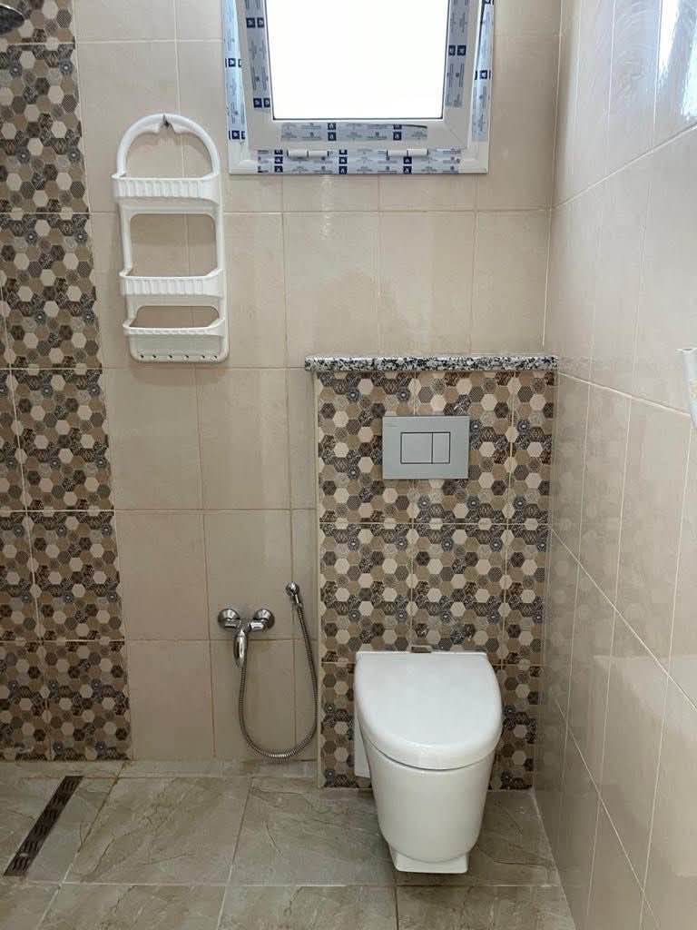 El Mourouj El Mourouj Location Appart. 3 pices Offre etage  de villa mourouj 1