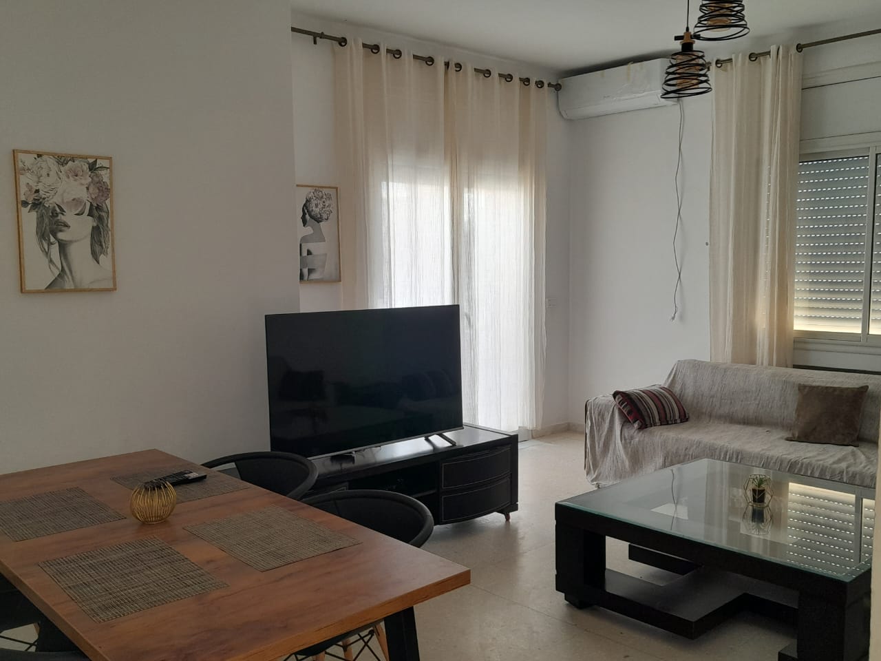 Ariana Ville Cite Ennasr 2 Location Appart. 4 pices Appartement villa meubl en s3