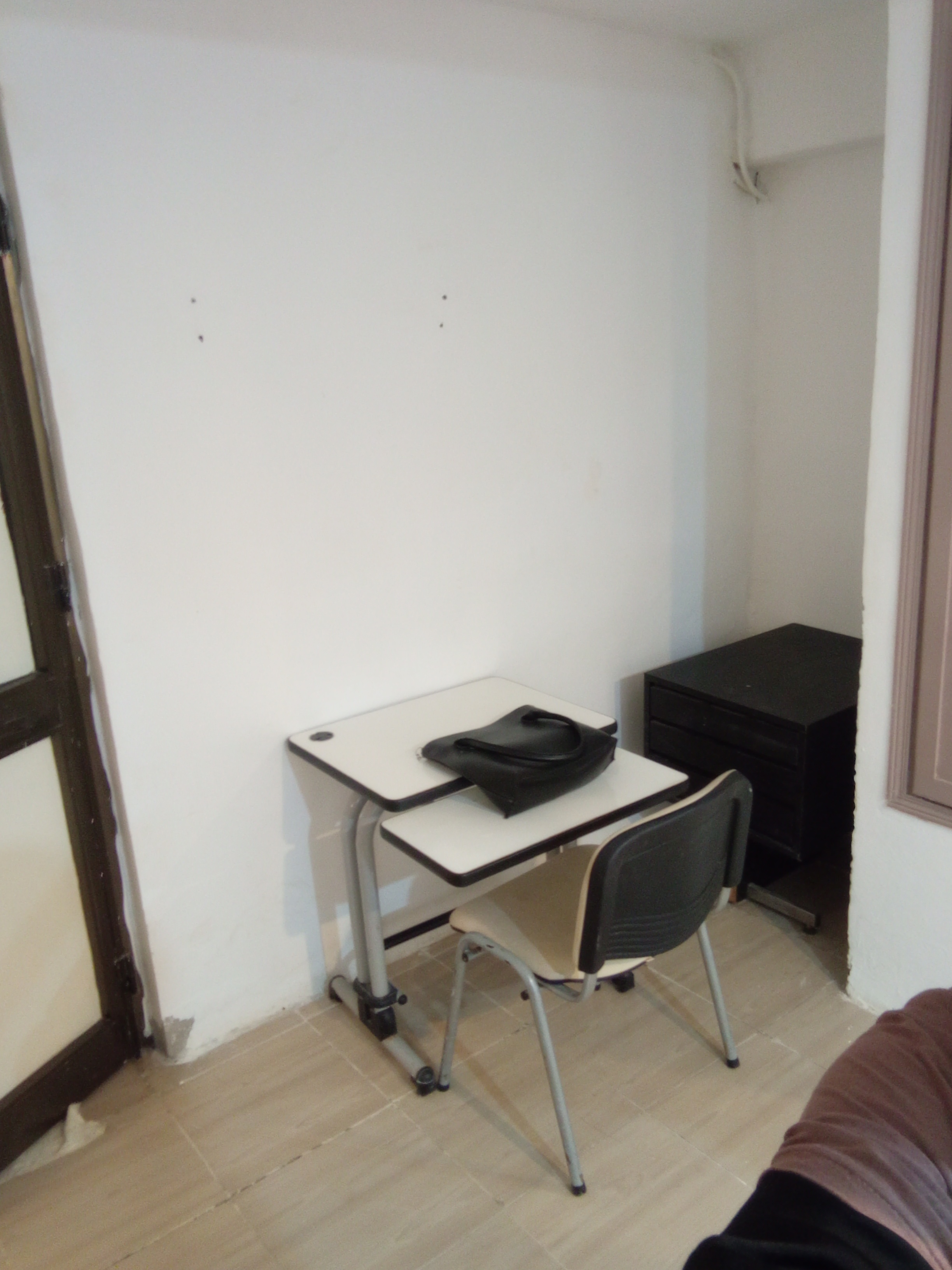 El Menzah Cite Des Medecins Location Appart. 1 pice Studio meubl  menzah7