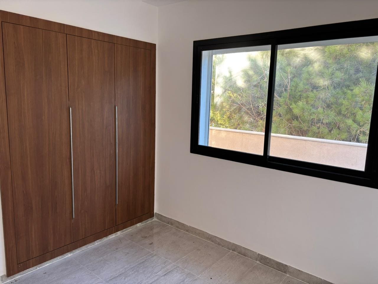 La Soukra Chotrana 3 Location Appart. 1 pice S1 neuf nouvelle rsidence avec place parking