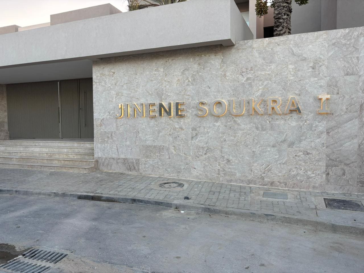 La Soukra Chotrana 3 Location Appart. 1 pice S1 neuf nouvelle rsidence avec place parking