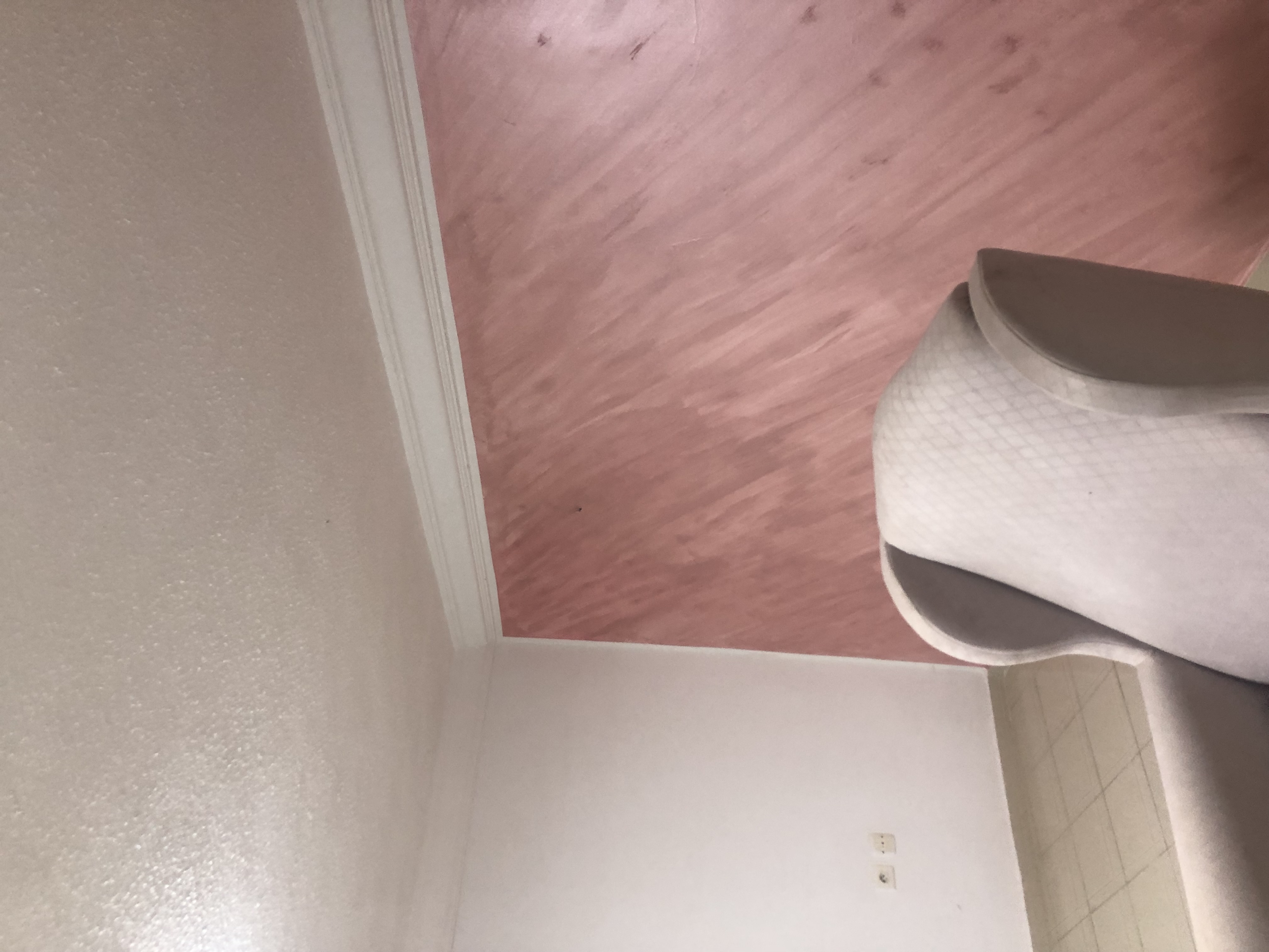 Ariana Ville Cite Ennasr 2 Location Appart. 3 pices Ennasr 2 appartement rdc s2 de villa