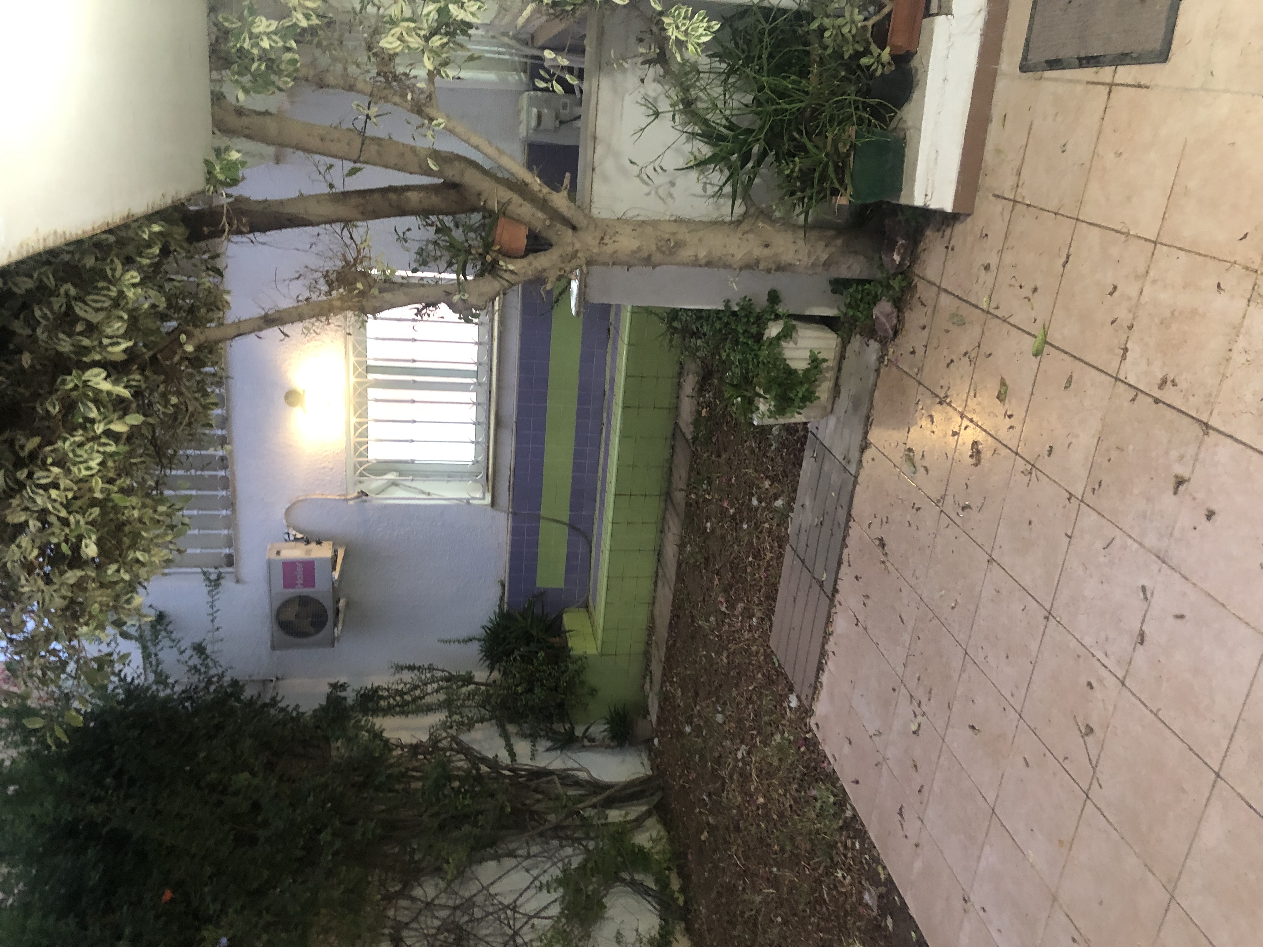Ariana Ville Cite Ennasr 2 Location Appart. 3 pices Ennasr 2 appartement rdc s2 de villa