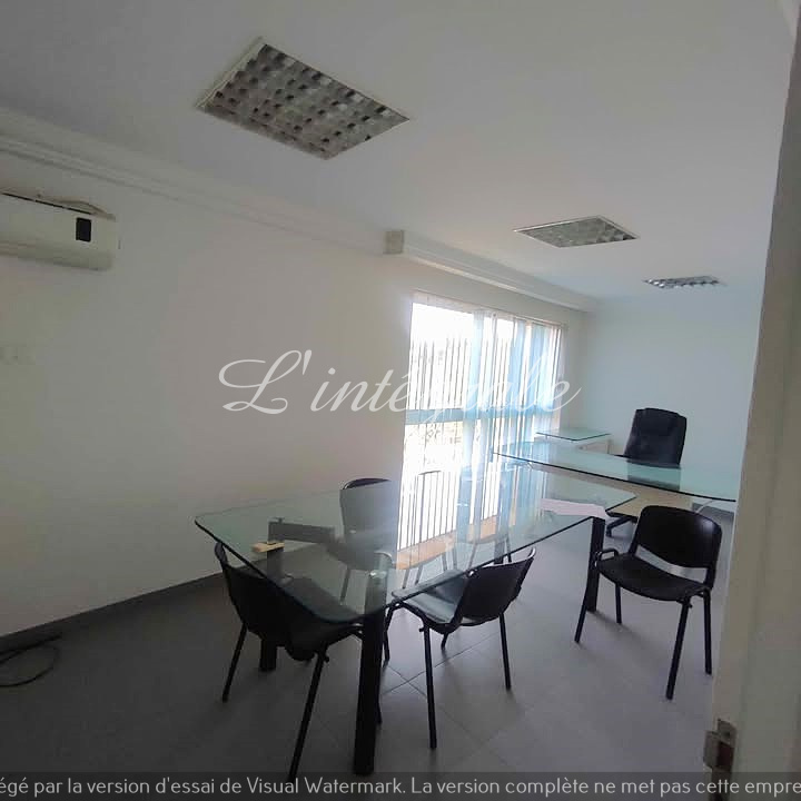Ariana Ville Cite Ennasr 2 Bureaux & Commerces Bureau Bureau de 3 pices au rez de chausse