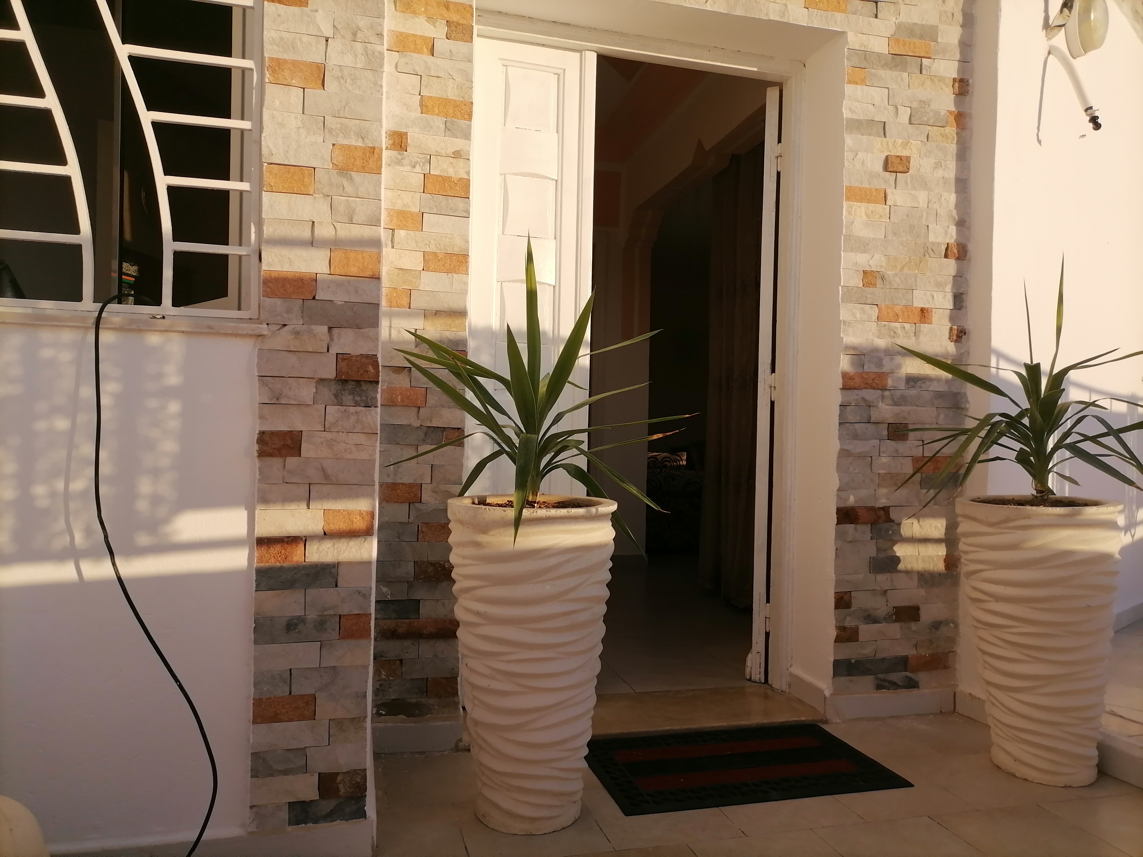 Monastir Monastir Vente Appart. 2 pices Appartement devant foyer skanes