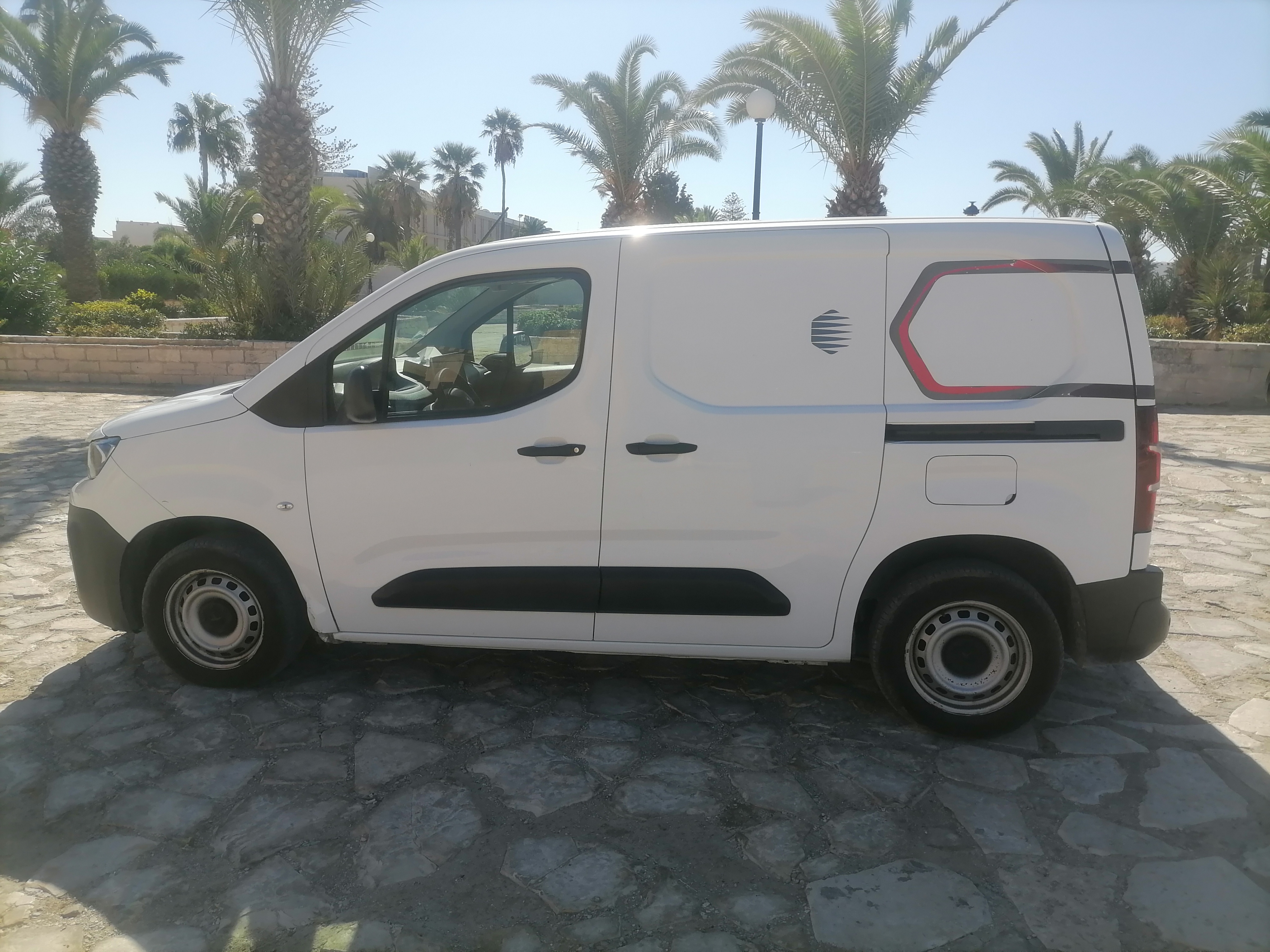 Monastir Monastir Peugeot Partner K9 srie 255