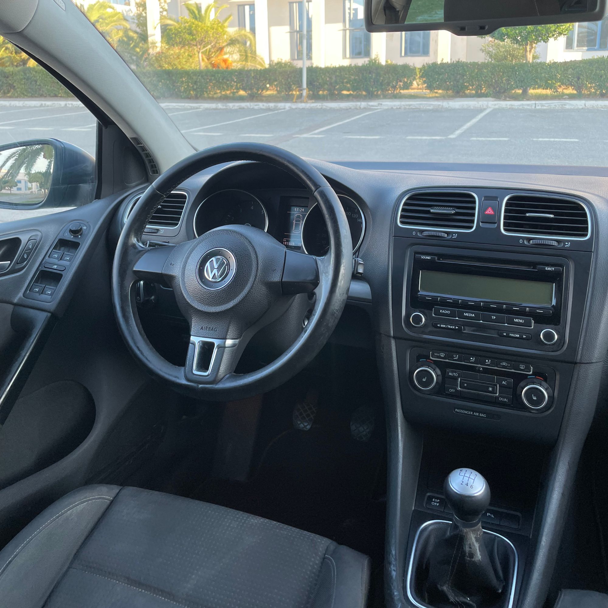 Ariana Ville Ariana Volkswagen Golf 6 Volkswagen golf 6 team tsi 4 cyl trs bon tat