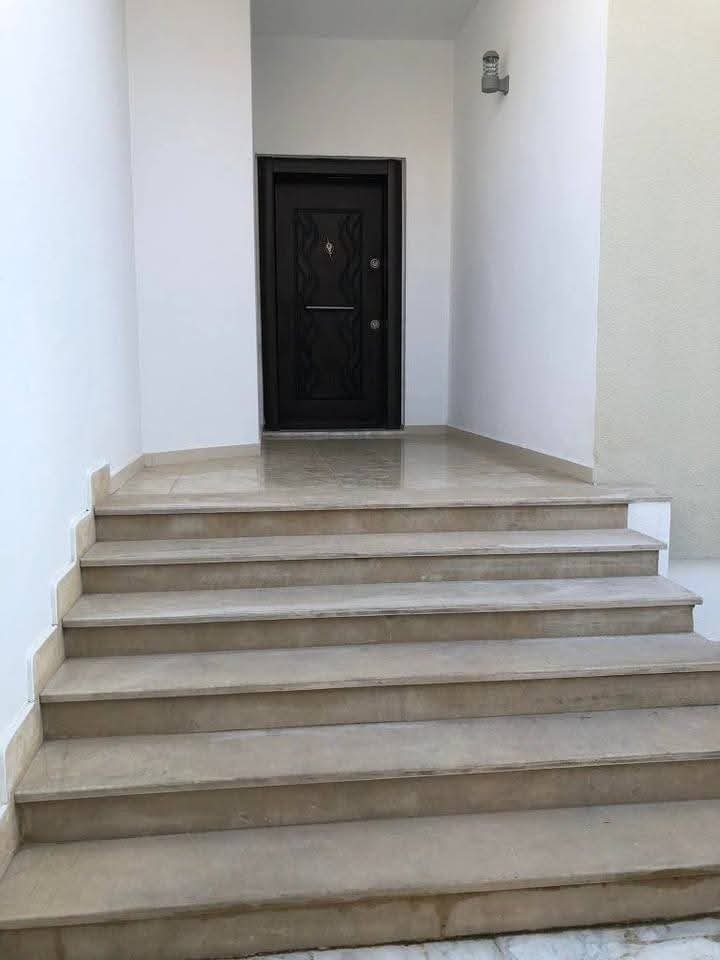 Mnihla Jardins d'el Menzah Location Appart. 4 pices S3 1400 d cite el fawez