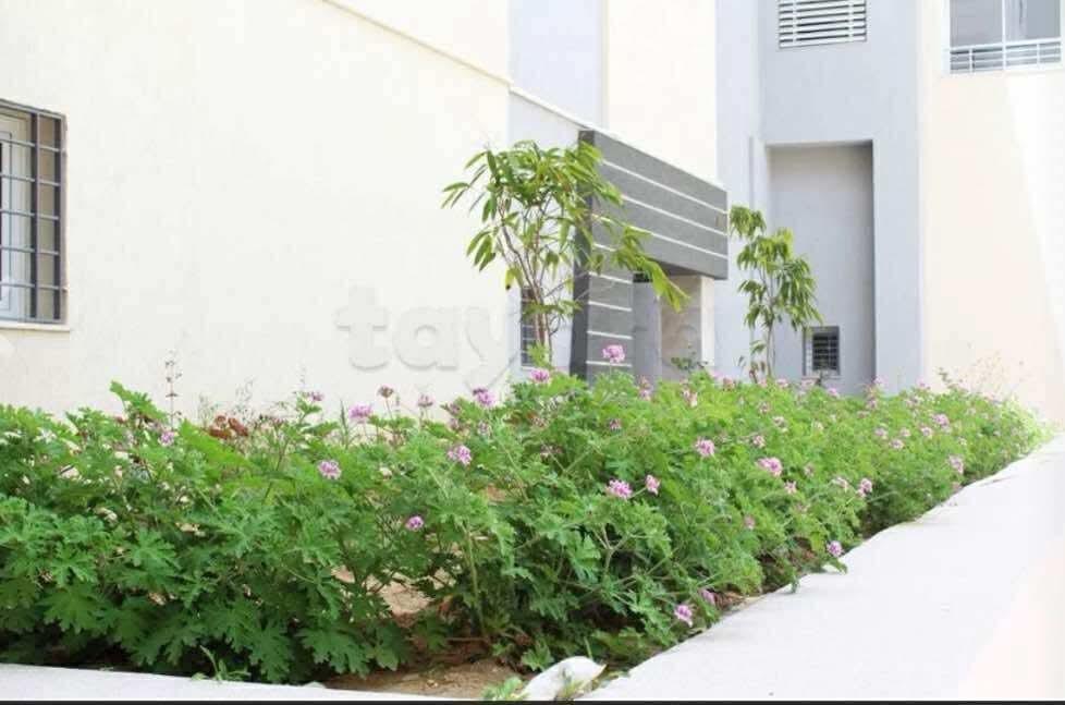 Cite El Khadra Zone urbaine nord Location Appart. 3 pices S3  2500 d centre urbain nord