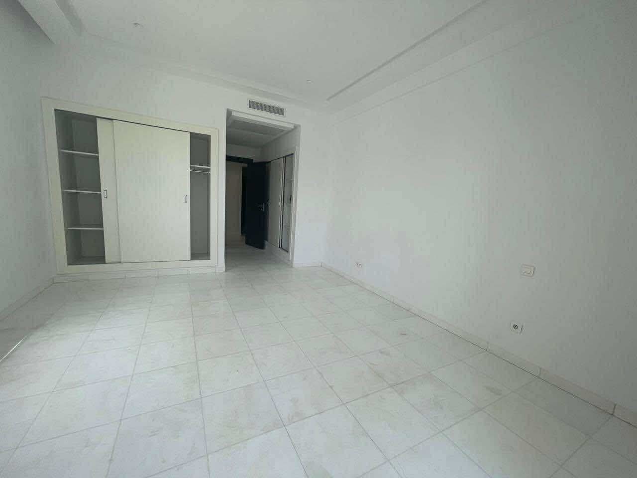 La Marsa Berge Du Lac Location Appart. 4 pices S3 3300d lac 2