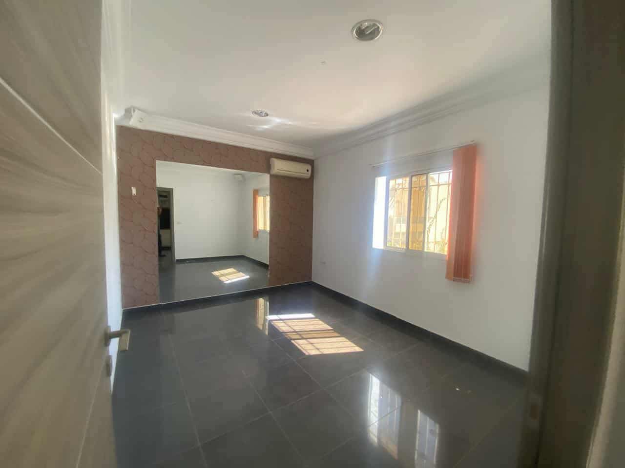 Ariana Ville Cite Ennasr 2 Bureaux & Commerces Bureau Bureau h11200 d ennasr 2